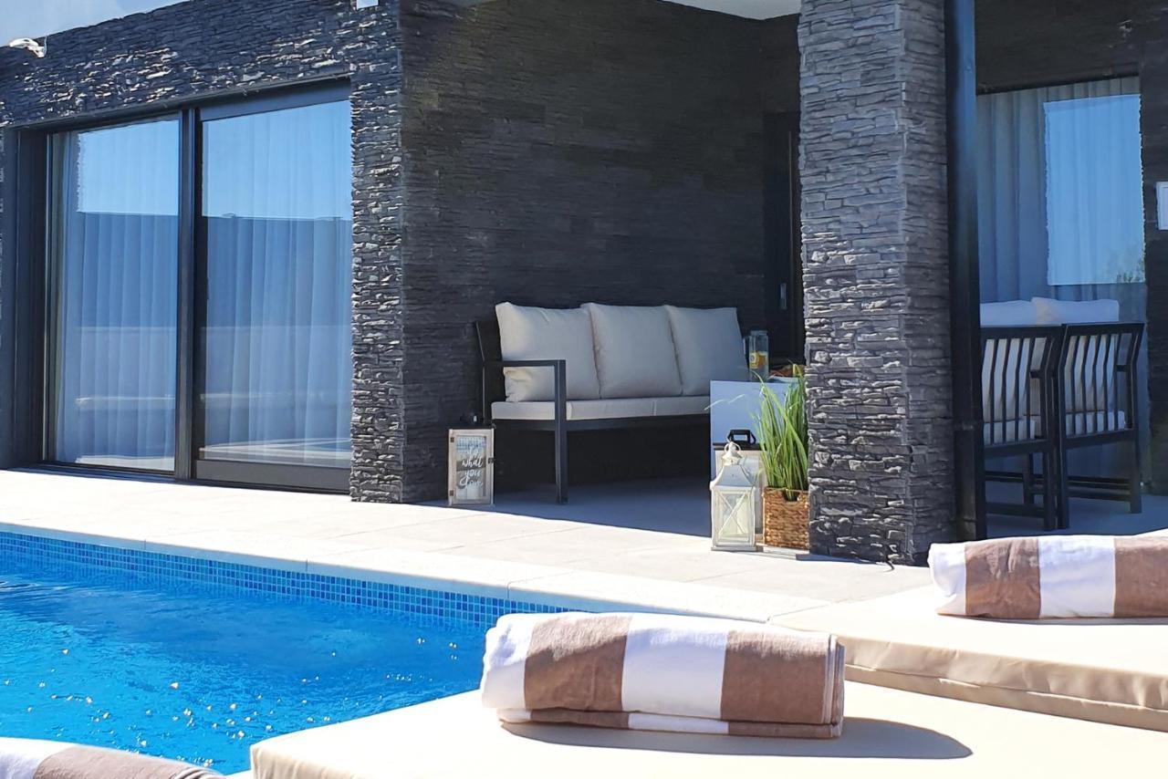 Villa Black Pearl Шибеник Екстер'єр фото