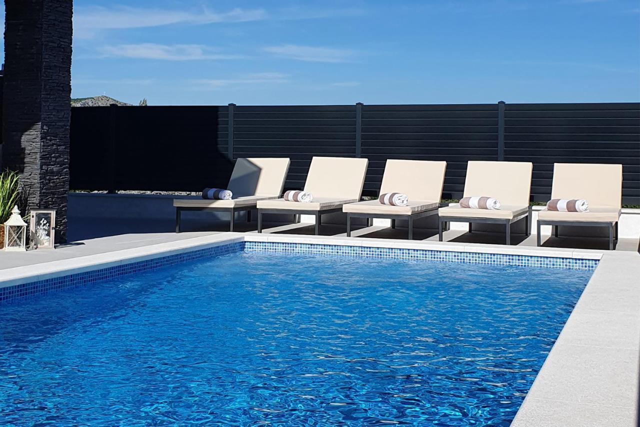 Villa Black Pearl Шибеник Екстер'єр фото